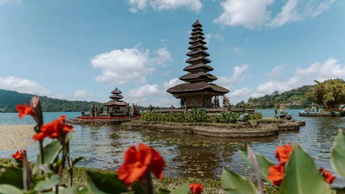Bali and Philippines Island Discovery